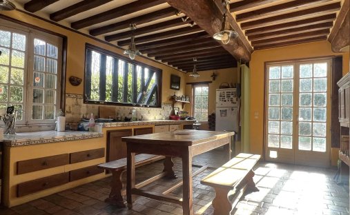 For Sale – Press House In A Peaceful Environment Near Pont L'evêque 14130