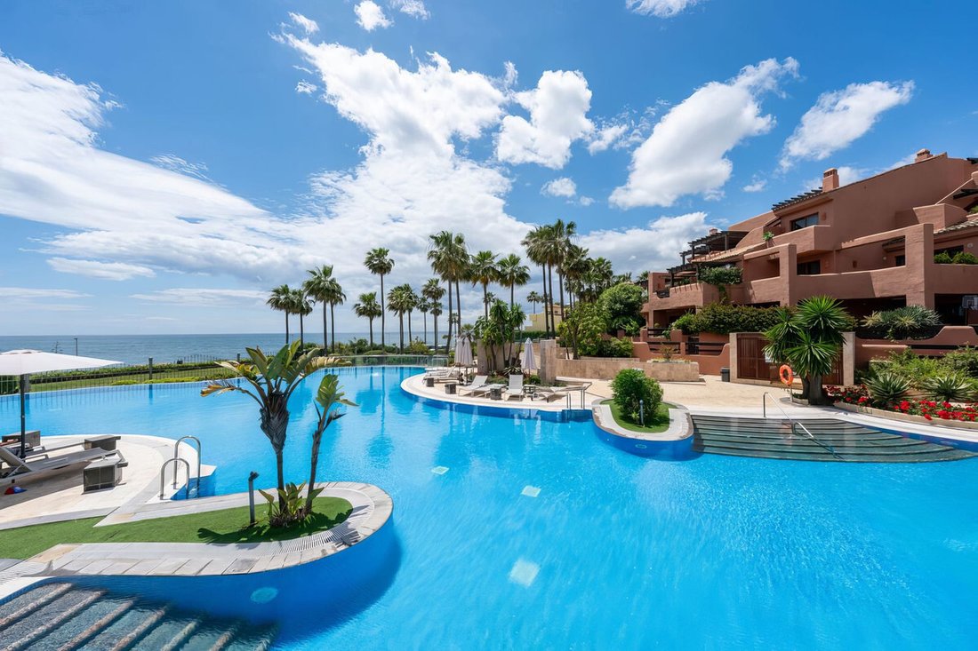 Apartment in Estepona, Andalusia, Spain 1 - 17340144