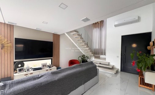 House in Votorantim, State of São Paulo, Brazil 1