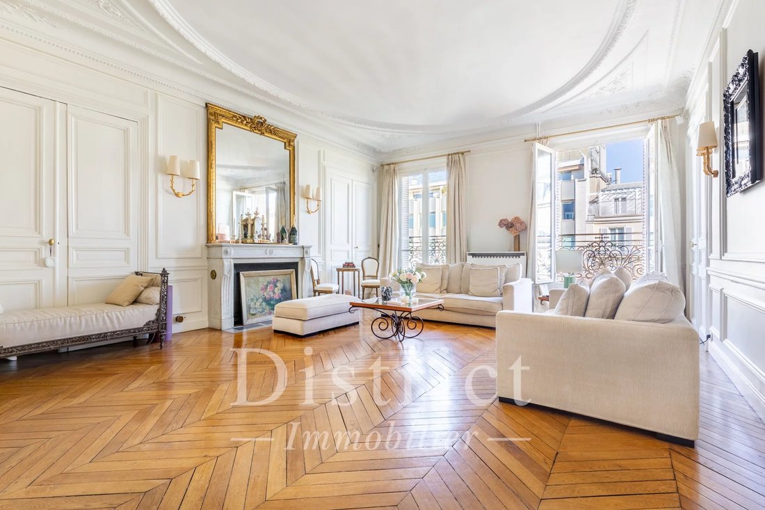 Apartment in Hoche-Friedland, Paris 8e Arrondissement, Paris 1 - 16150745