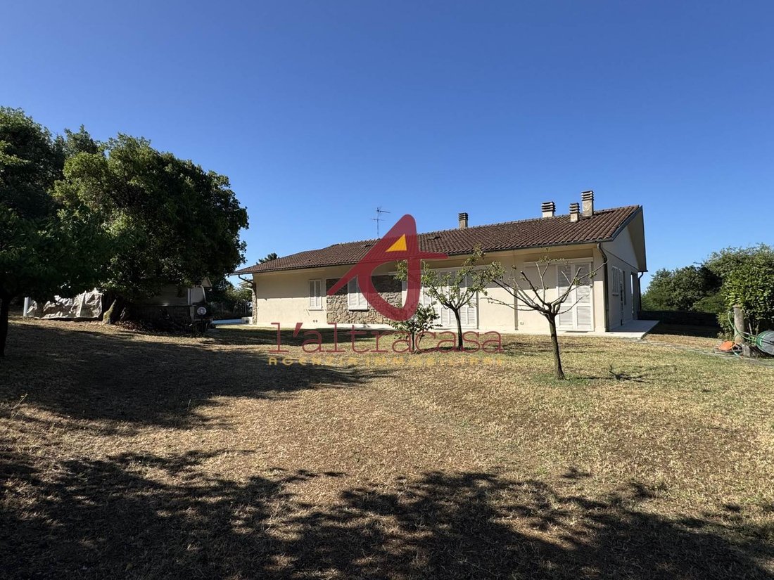 Villa in Larciano, Tuscany, Italy 3 - 17343009