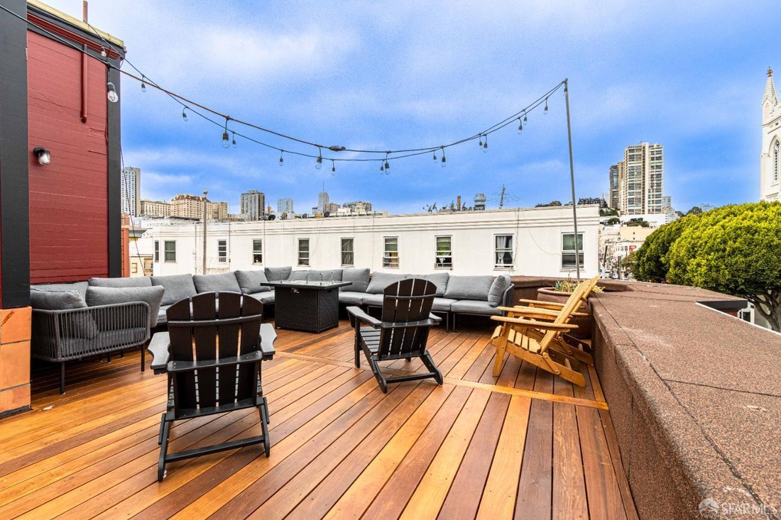 San Francisco, California, United States 4 - 17340619