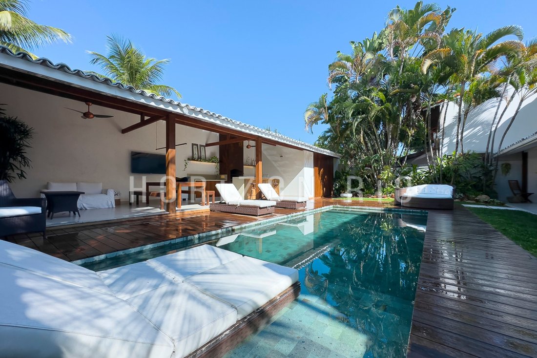 Villa in Rio de Janeiro, State of Rio de Janeiro, Brazil 3 - 17340088