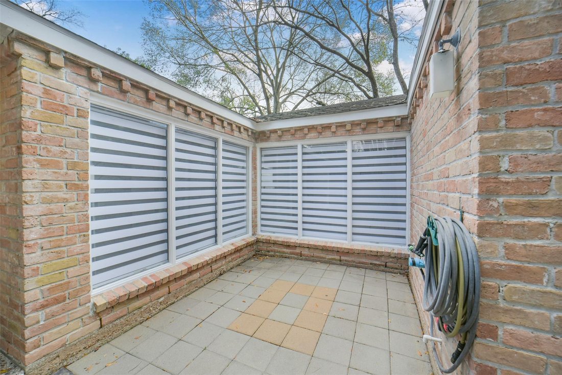House in Houston, Texas, United States 3 - 17342432