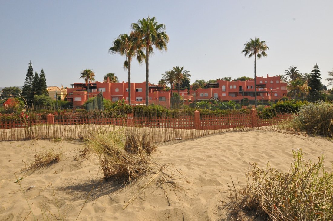 Apartment in Marbella, Andalusia, Spain 3 - 17339921