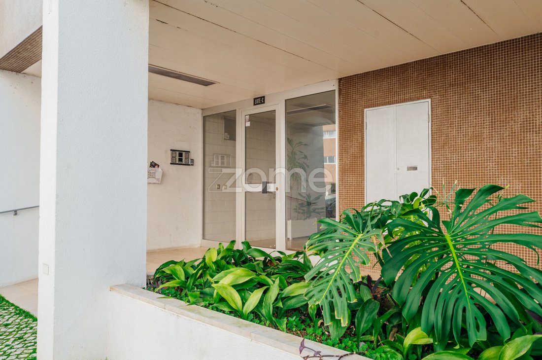 Apartment in Oeiras e Sao Juliao da Barra, Paco de Arcos e Caxias, Lisbon, Portugal 5 - 17343172