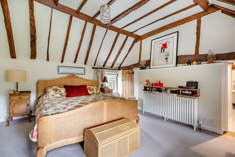 House in Holmbury Saint Mary, Shere, England 5 - 17340805