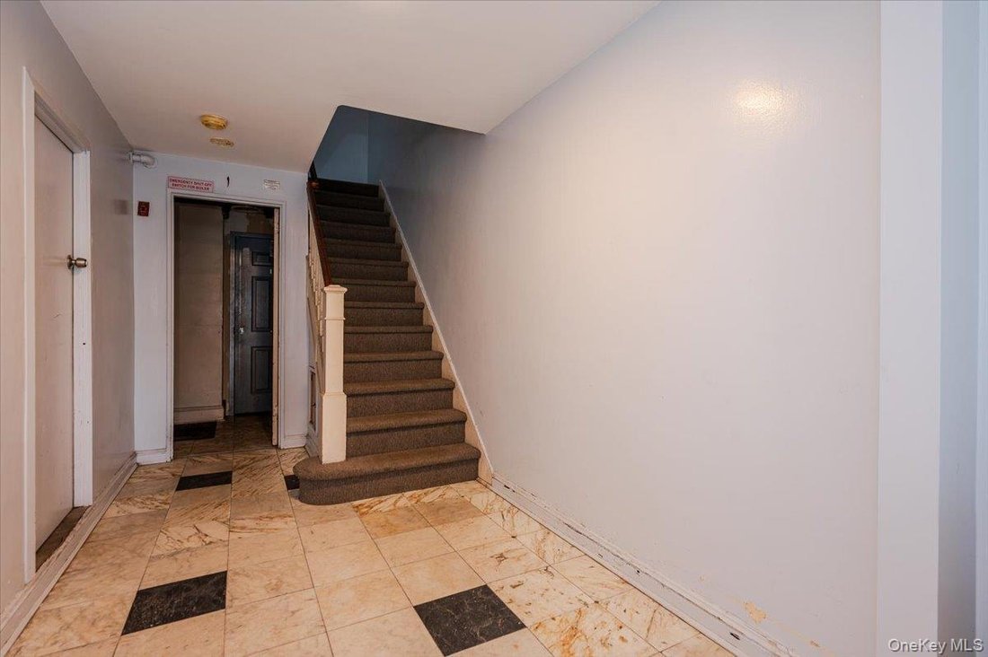 House in New York, New York, United States 2 - 17341677