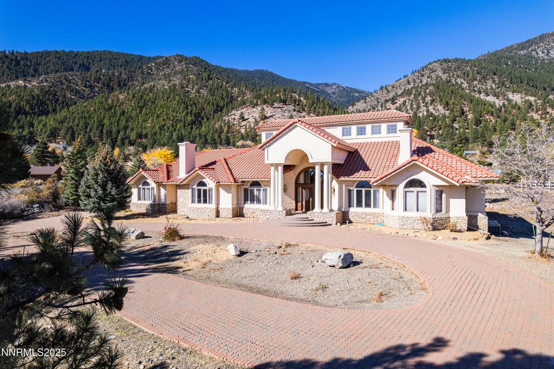 House in Genoa, Nevada, United States 1 - 17343839