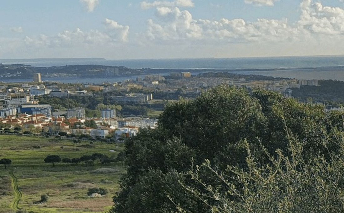 Land in Venteira, Lisbon, Portugal 4 - 17345701