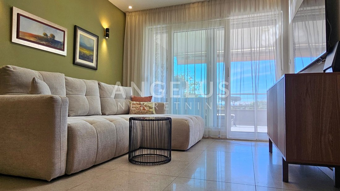 Apartment in Znjan, Split, Split-Dalmatia County 4 - 17345076