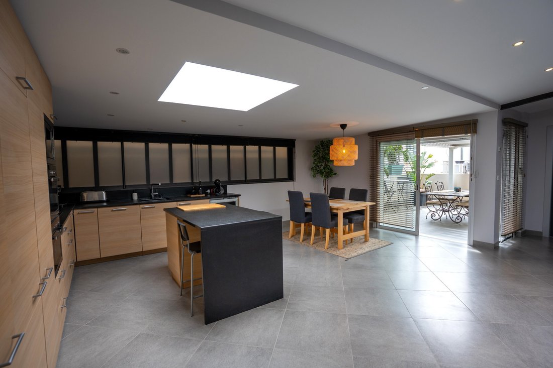 Appartement à Hyères, Provence-Alpes-Côte d'Azur, France 4 - 15634164