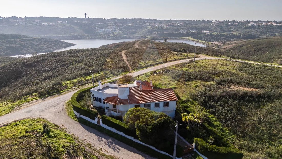 House in Aljezur, Algarve, Portugal 1 - 17344880