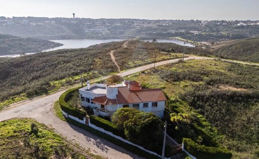 House in Aljezur, Algarve, Portugal 1