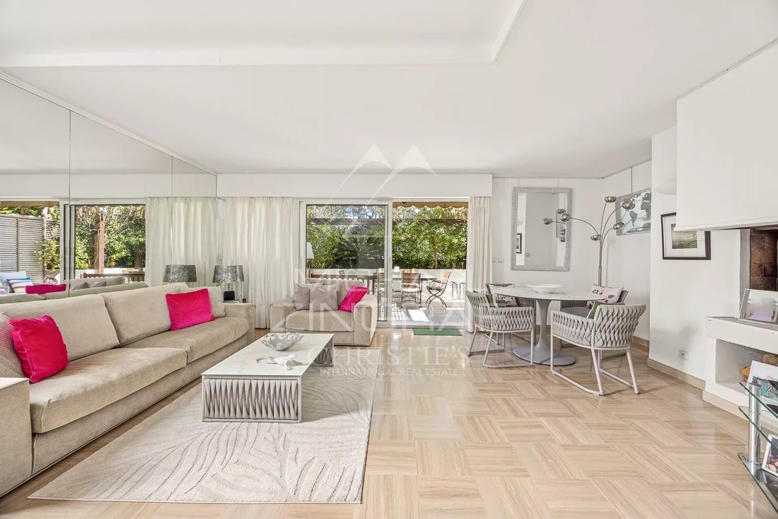 House in La Source, Cannes, France 3 - 17339393