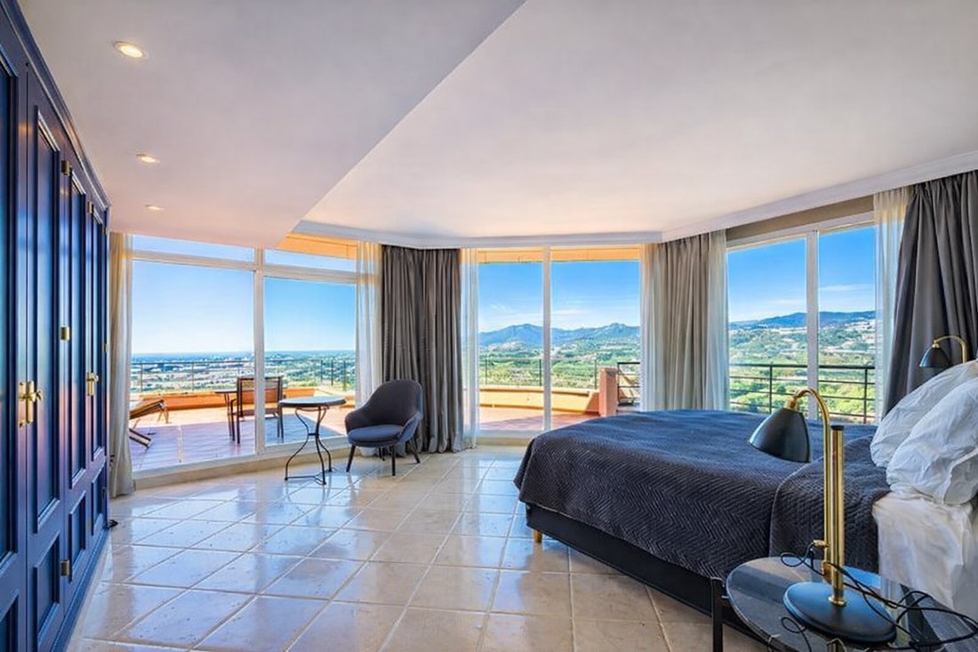 Penthouse in Nueva Andalucia, Marbella, Spain 2 - 17344973