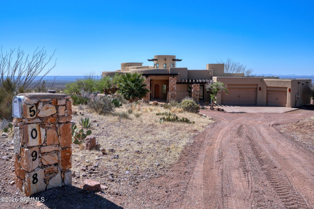 House in Las Cruces, New Mexico, United States 1 - 17338422