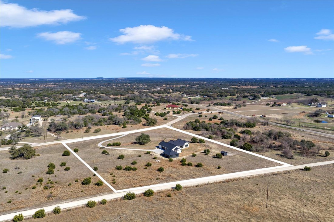 House in Briggs, Texas, United States 3 - 17342413