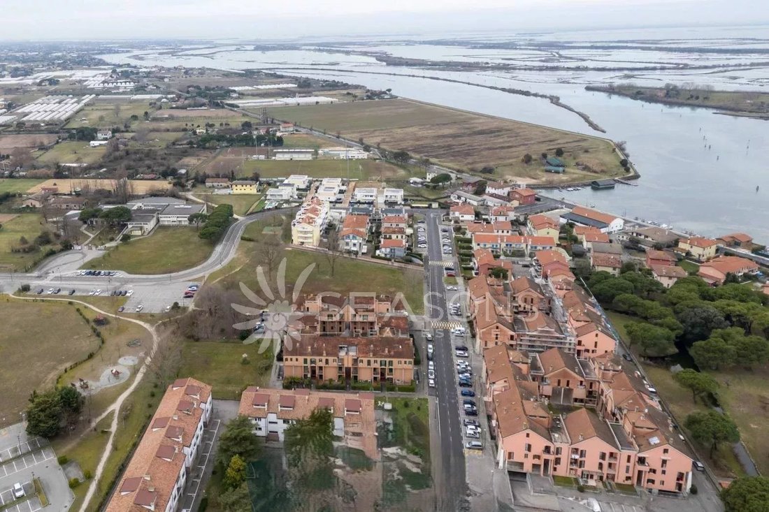 Cavallino, Veneto, Italy 2 - 17339950