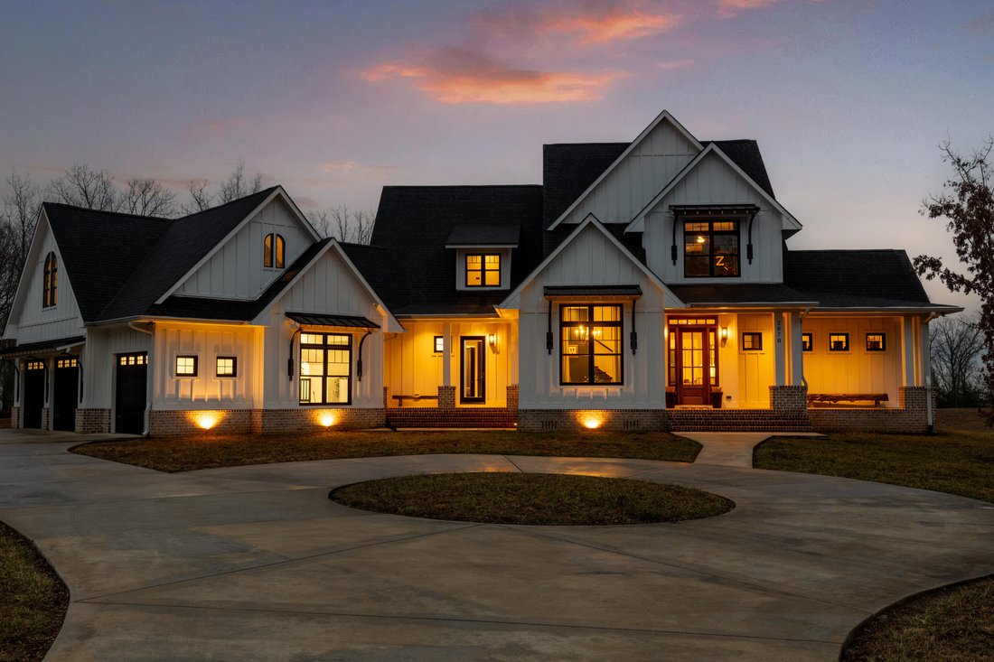 House in South Pittsburg, Tennessee, United States 1 - 17344680