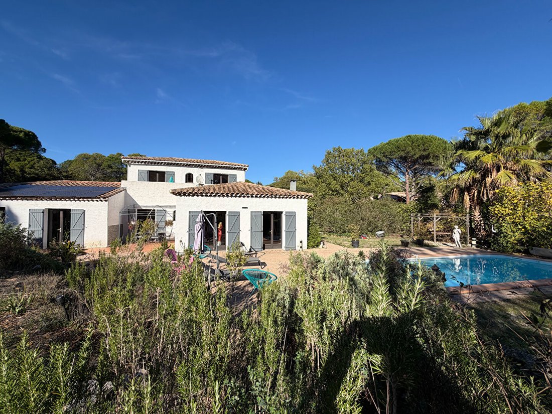 Villa in Fayence, Provence-Alpes-Côte d'Azur, France 2 - 17340005