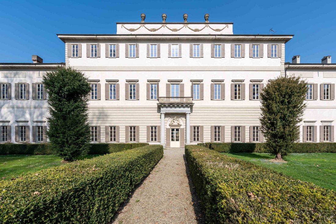 Villa in Corbetta, Lombardy, Italy 1 - 17345201