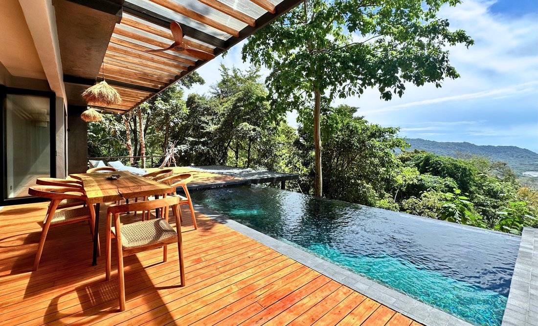 Villa in Carmen Beach, Puntarenas Province, Costa Rica 2 - 17340499