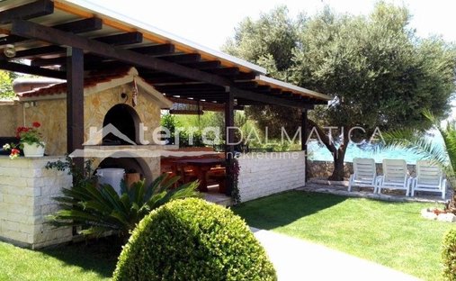 Villa à Žaborić, Comitat de Šibenik-Knin, Croatie 1