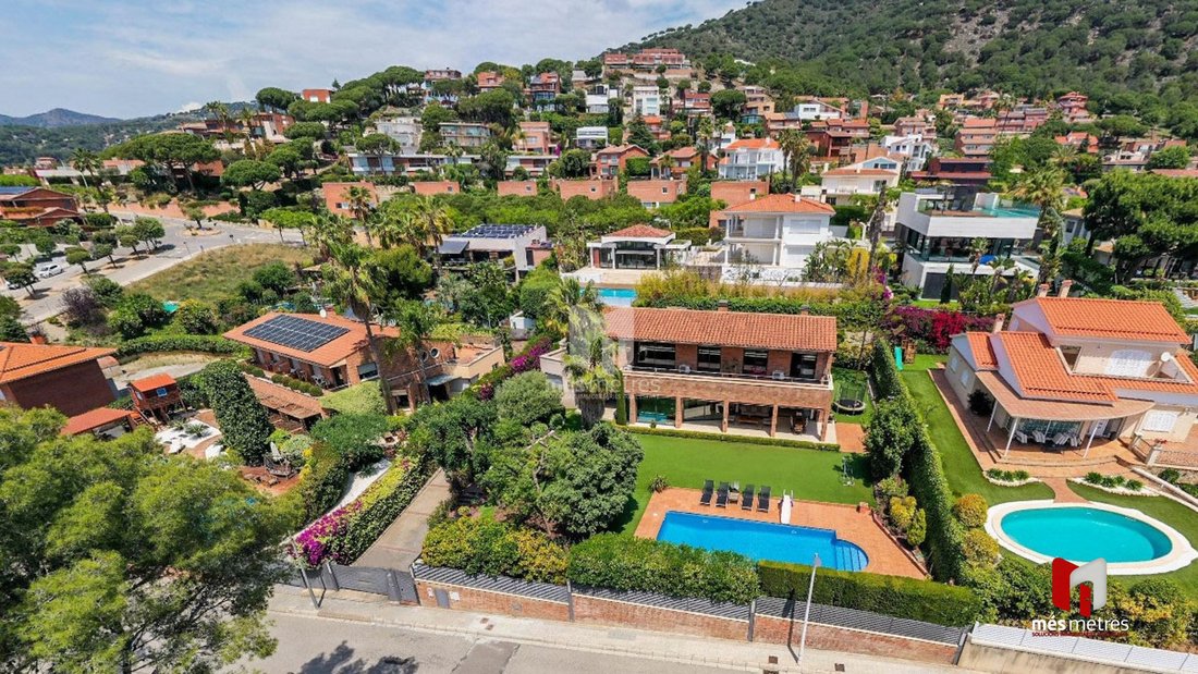 Villa in Teia, Catalonia, Spain 1 - 17344404