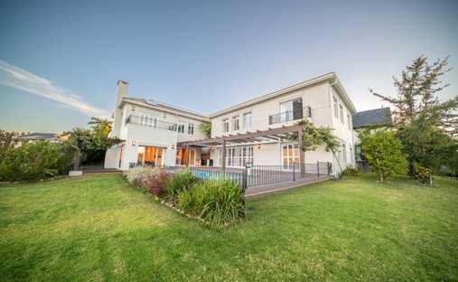 House in Val De Vie Winelands Lifestyle Estate, Western Cape, South Africa 1