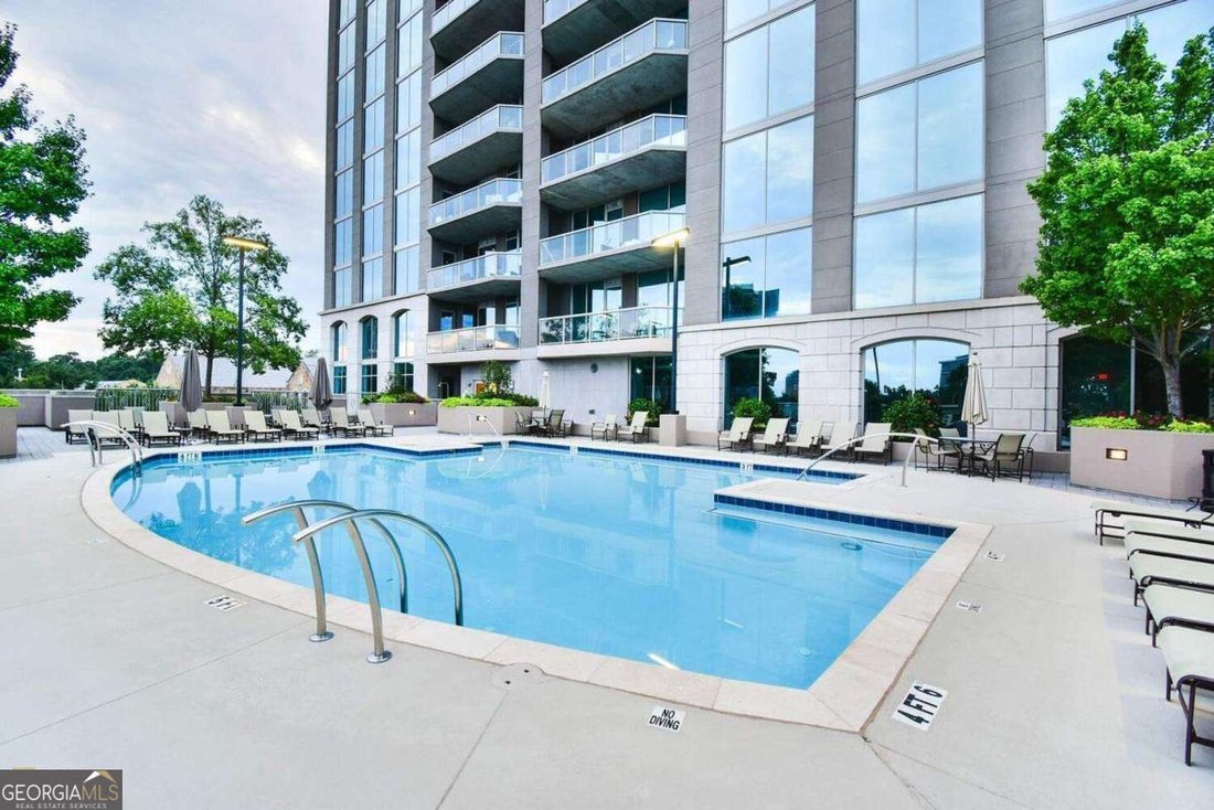 Condo in Atlanta, Georgia, United States 2 - 17344369