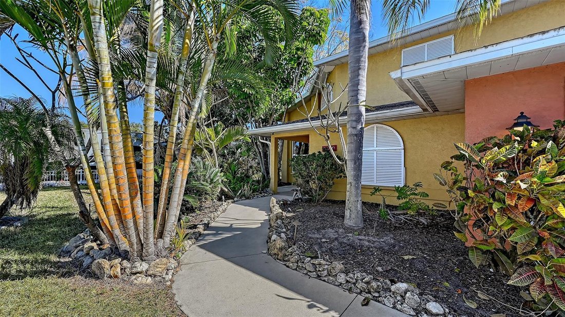 House in Sarasota, Florida, United States 2 - 17341019