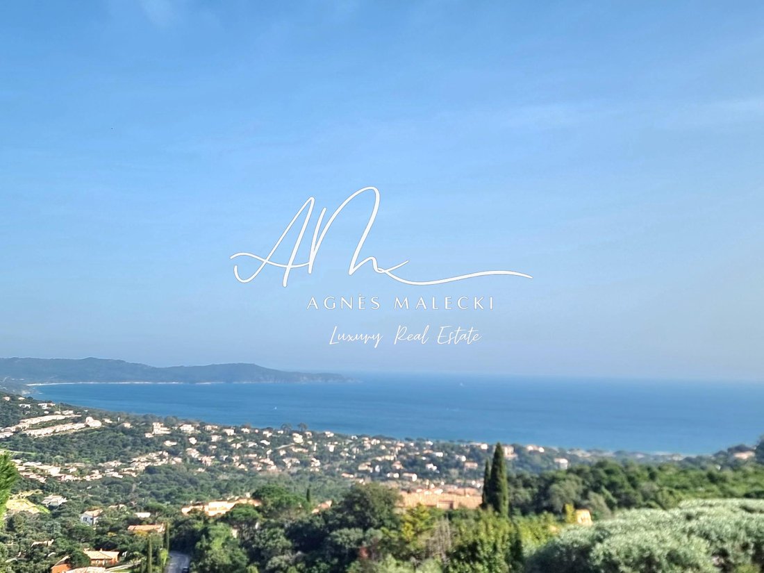 Estate in Nord, Cavalaire-sur-Mer, France 2 - 17341739