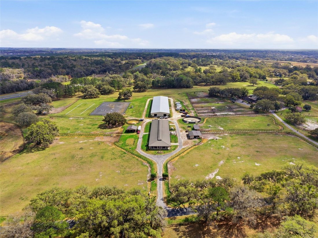 Land in Ocala, Florida, United States 2 - 17341043