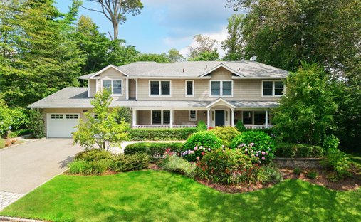 House in East Hills, New York, United States 1