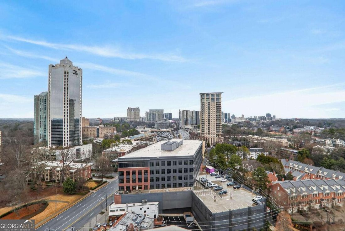 Condo in Atlanta, Georgia, United States 4 - 17344369