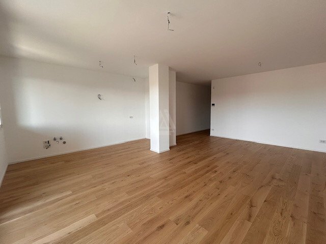 Apartment in Castelfranco Veneto, Veneto, Italy 2 - 17335818