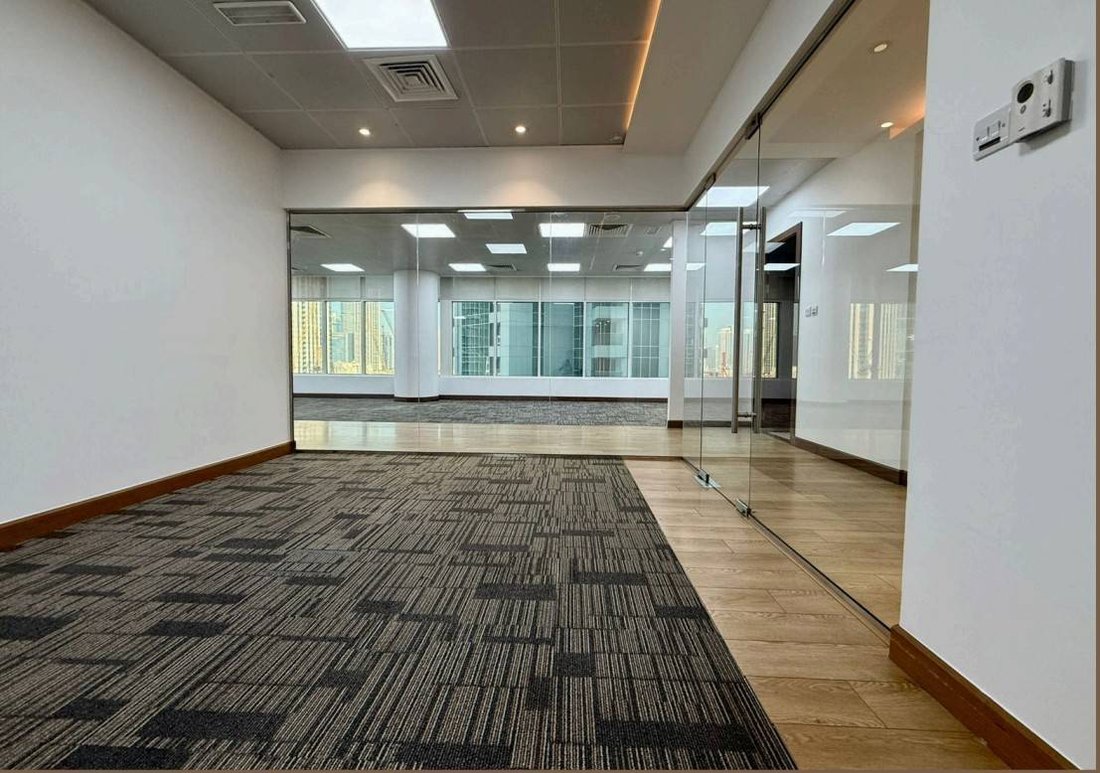 Business Bay, Dubai, United Arab Emirates 5 - 17344871