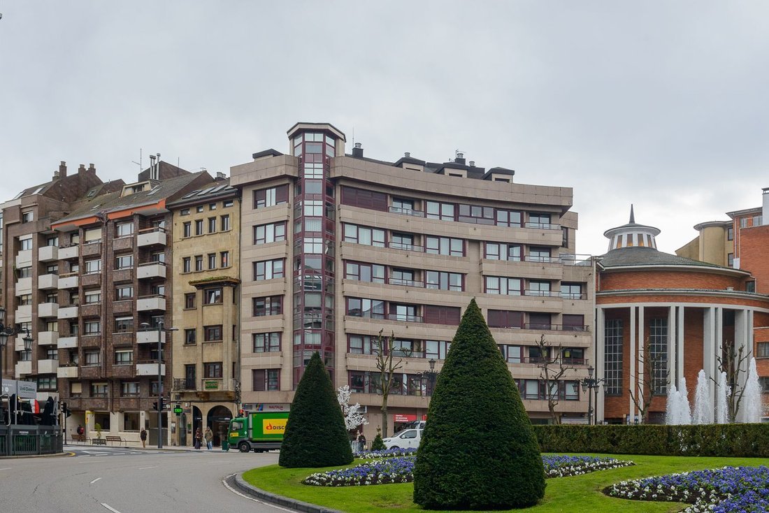 Apartment in Centro y casco historico, Oviedo, Spain 1 - 17344331