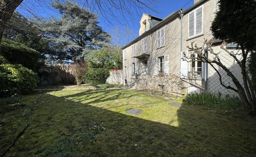 Villa in Aulnay, Châtenay-Malabry, France 1
