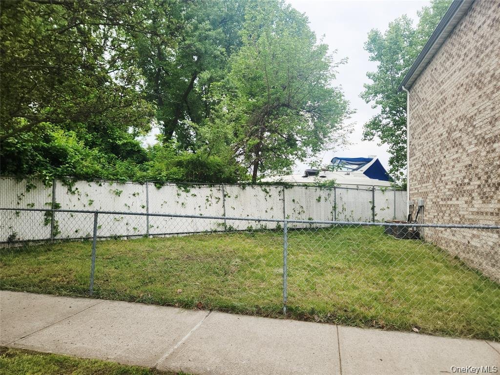 House in New York, New York, United States 3 - 17341667