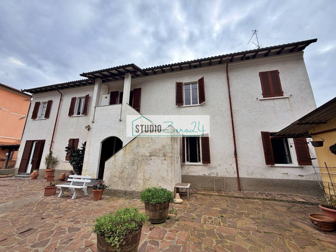 Villa in Pietrasanta, Tuscany, Italy 2 - 17343424
