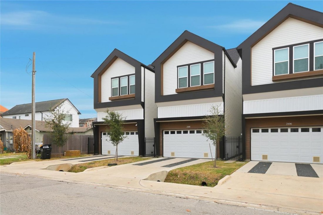 House in Houston, Texas, United States 2 - 17345537