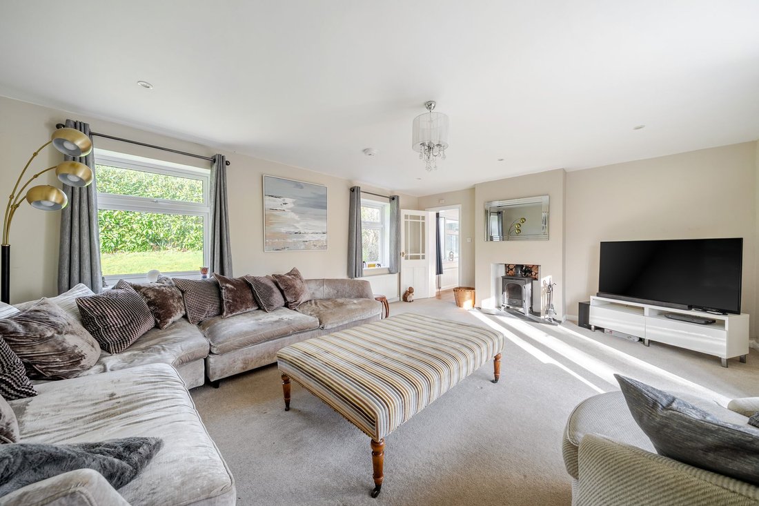 House in Woldingham, England 2 - 17344773
