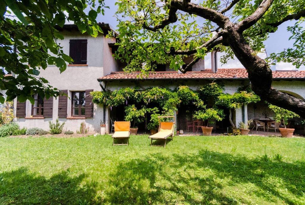Villa in Cassago Brianza, Lombardy, Italy 2 - 17344119