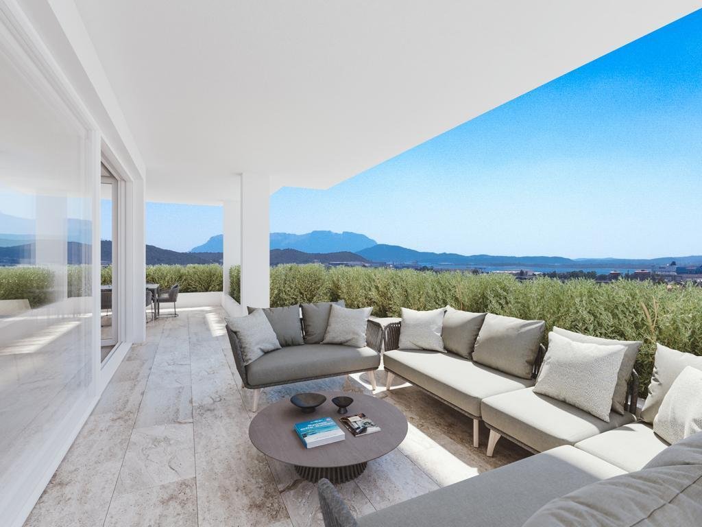 Apartment in Aldo Moro Avenue, Olbia, Italy 1 - 17346099