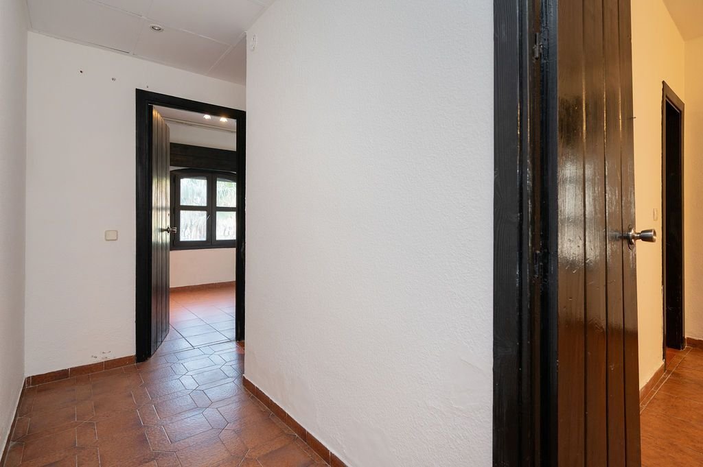 Apartment in Puerto Banus, Marbella, Spain 5 - 17346226