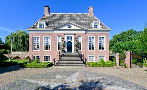 Villa in Vianen, Utrecht, Niederlande 1
