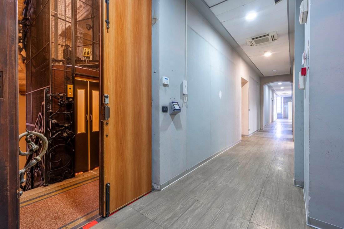 Apartment in City Center, Genoa, Liguria 4 - 17346408