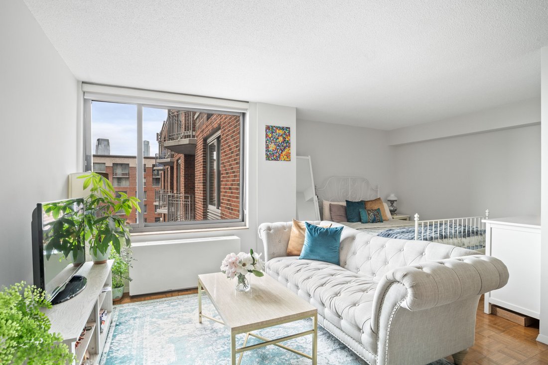 Condo in New York, New York, United States 3 - 17346384